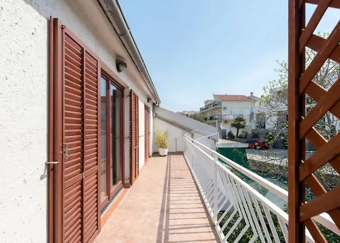 Nora's شقة هفار